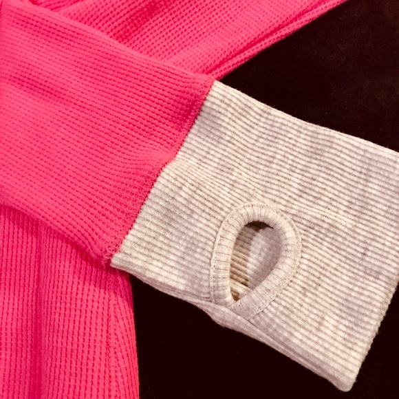 Steve Madden light thermal long sleeve shirt NWOT! - Picture 3 of 8